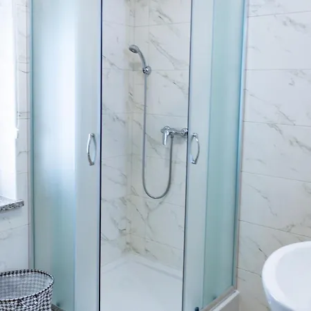 דירה Apartma Frigidum *