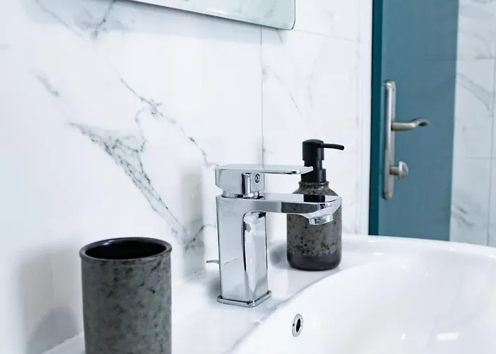 アパート Apartma Frigidum